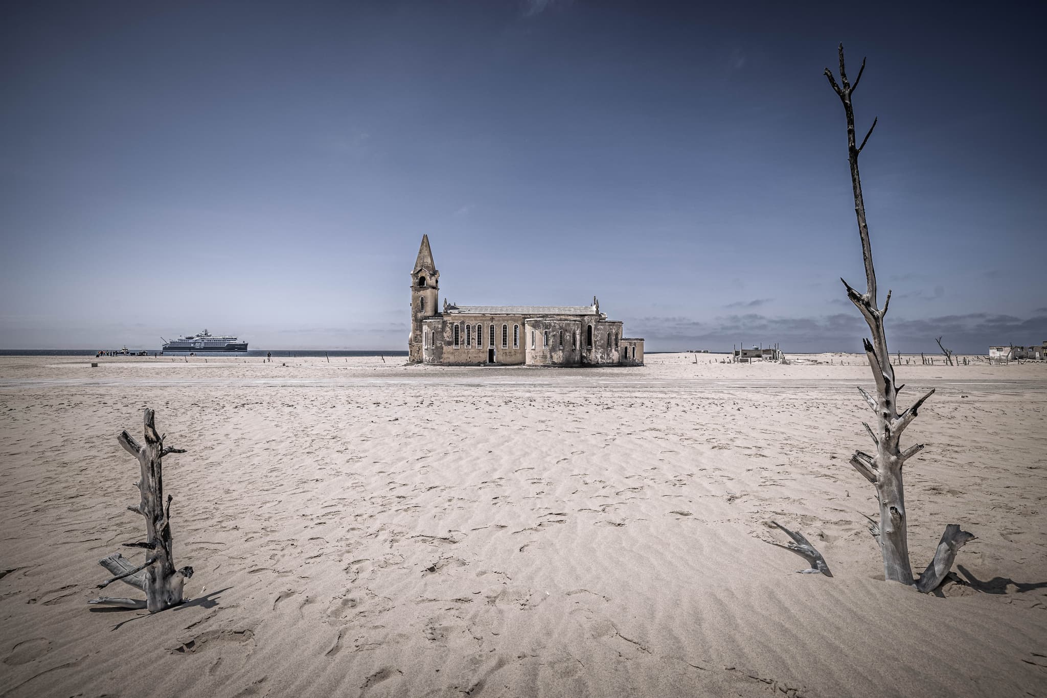 Baia dos Tigres Ghost